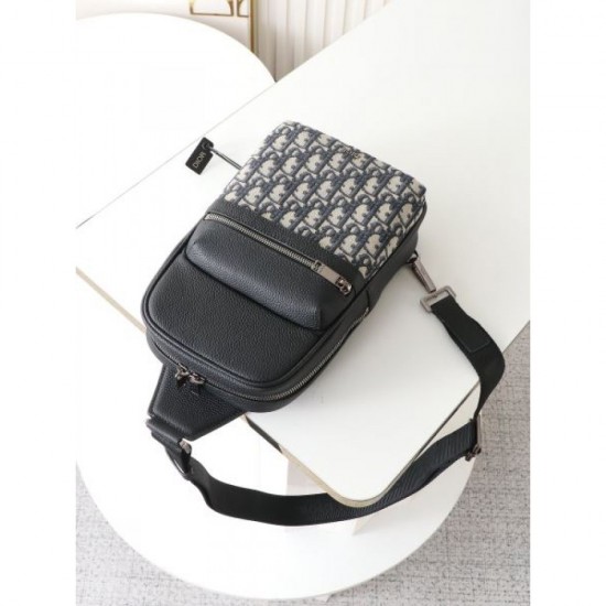 2025FW Chest Bag DIOR New arrival of Dior A trendy bag that will surely be useful
