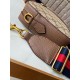 GUCCI Shoulder Bag 2025SS Elegant color perfect for early spring GUCCI Shoulder Bag 2025SS Elegant color perfect for early spring