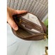 GUCCI Shoulder Bag 2025SS Elegant color perfect for early spring GUCCI Shoulder Bag 2025SS Elegant color perfect for early spring