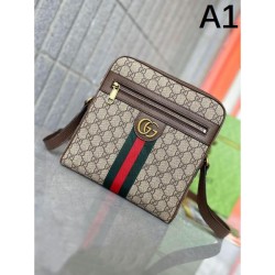 Get the new GUCCI Shoulder Bag 2025SS at a sale price!