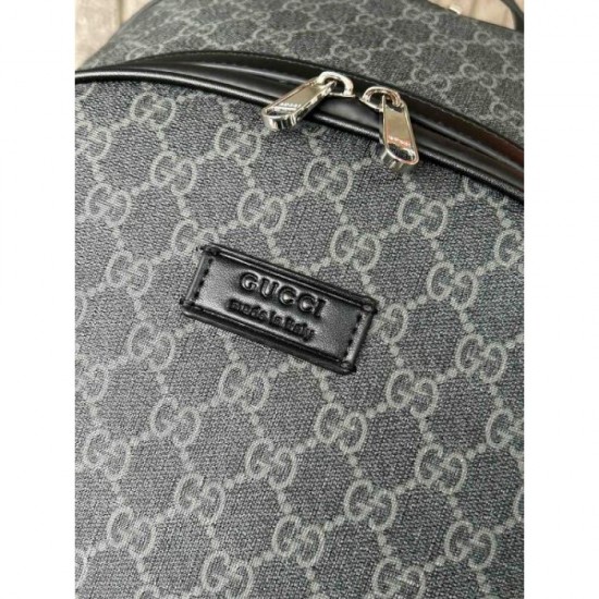 GUCCI Shoulder Bag 2025SS Rare! Items available only at stores GUCCI Shoulder Bag 2025SS Rare! Items available only at stores