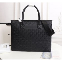 2025FW Briefcase GUCCI A popular briefcase with high quality leather that stands out in style