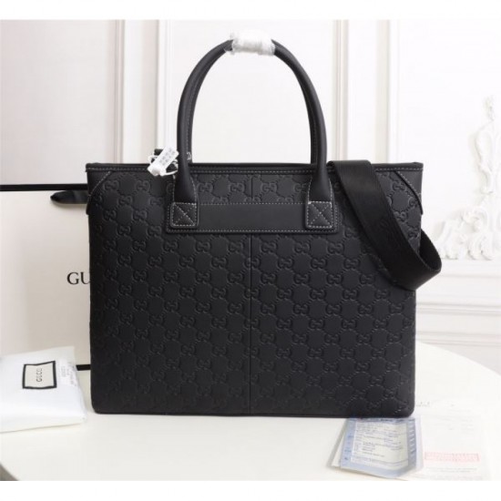2025FW Briefcase GUCCI A popular briefcase with high quality leather that stands out in style