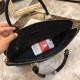 2025FW Briefcase GUCCI A must-see for your unique personality Elegant and presence design