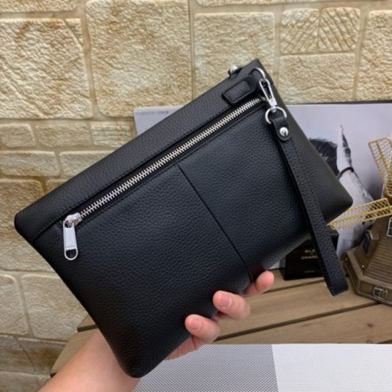 2025FW Clutch Bag GUCCI Perfect for Autumn - A sophisticated new collection