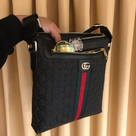2025FW Shoulder Bag GUCCI Autumn/Winter New Arrival This year's must-have item Trends required 2025FW Shoulder Bag GUCCI Autumn/Winter New Arrival This year's must-have item Trends required