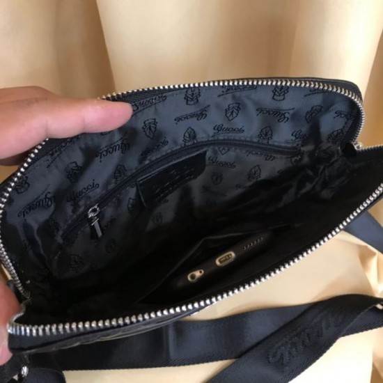 2025FW Shoulder Bag GUCCI New Classic Design On Sale at the lowest price 2025FW Shoulder Bag GUCCI New Classic Design On Sale at the lowest price