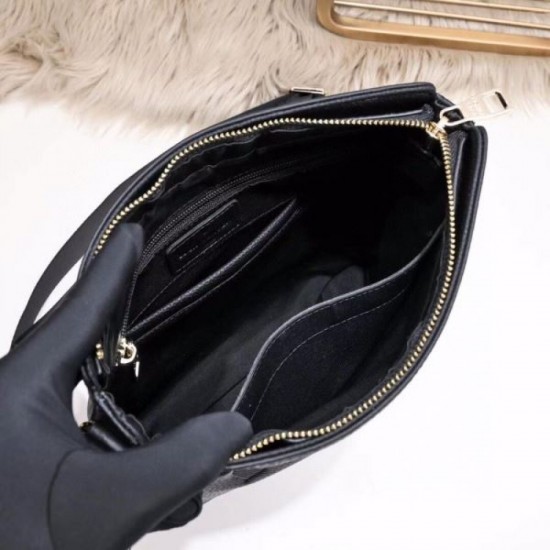 LOUIS VUITTON Louis Vuitton Shoulder Bag 2025SS A new, extremely popular item LOUIS VUITTON Louis Vuitton Shoulder Bag 2025SS A new, extremely popular item