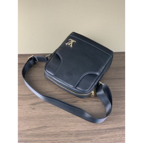 LOUIS VUITTON Louis Vuitton Shoulder Bag 2025SS This is the perfect summer for this year! LOUIS VUITTON Louis Vuitton Shoulder Bag 2025SS This is the perfect summer for this year!
