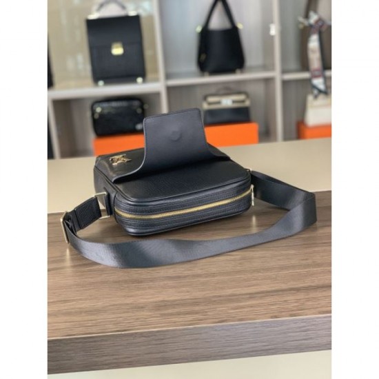 LOUIS VUITTON Louis Vuitton Shoulder Bag 2025SS This is the perfect summer for this year! LOUIS VUITTON Louis Vuitton Shoulder Bag 2025SS This is the perfect summer for this year!