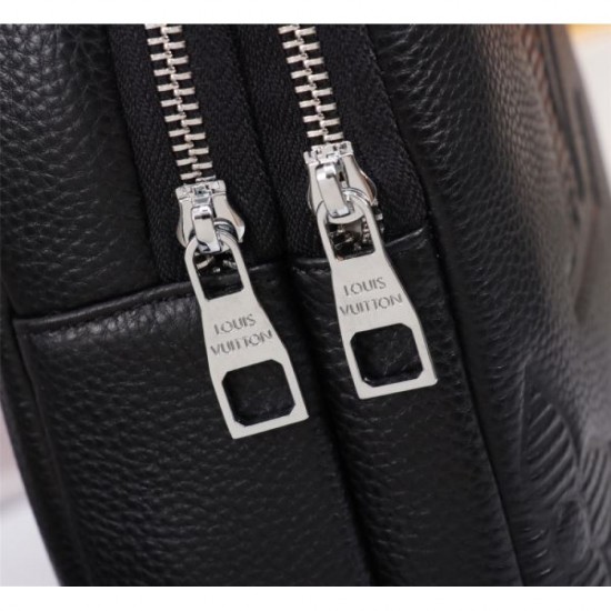 2025FW Chest Bag LOUIS VUITTON Louis Vuitton Magazine featured in Autumn/Winter Fashionable Bag 2025FW Chest Bag LOUIS VUITTON Louis Vuitton Magazine featured in Autumn/Winter Fashionable Bag