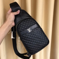 2025FW Chest Bag LOUIS VUITTON Louis Vuitton Limited New Items that continue to be popular