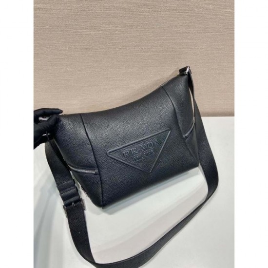 PRADA Shoulder Bag 2025SS A stylish and must-have item for spring and summer PRADA Shoulder Bag 2025SS A stylish and must-have item for spring and summer