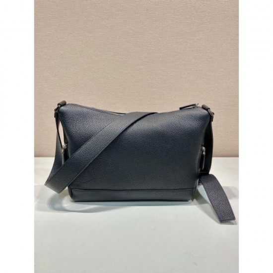 PRADA Shoulder Bag 2025SS A stylish and must-have item for spring and summer PRADA Shoulder Bag 2025SS A stylish and must-have item for spring and summer