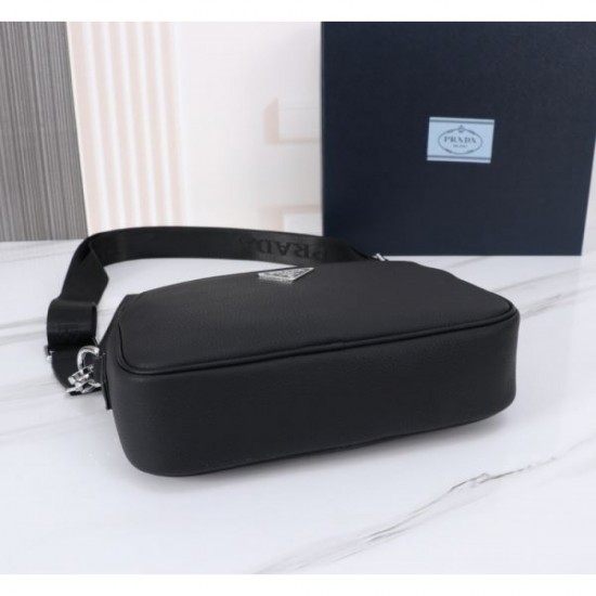 PRADA Shoulder Bag 2025SS New Product Only! Gorgeous and cute design PRADA Shoulder Bag 2025SS New Product Only! Gorgeous and cute design