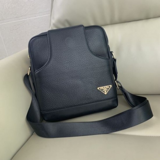 PRADA Shoulder Bag 2025SS Latest Work! Very popular and hot topics PRADA Shoulder Bag 2025SS Latest Work! Very popular and hot topics