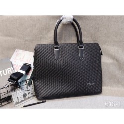 2025FW Briefcase PRADA Prada New Autumn/Winter Product Creates adult charm with sophisticated design