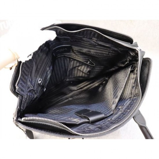 2025FW Briefcase PRADA Prada New Autumn/Winter Product Creates adult charm with sophisticated design
