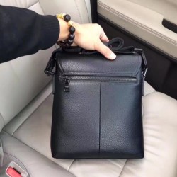 2025FW Shoulder Bag PRADA High-quality shoulder bag with brand logo stand out
