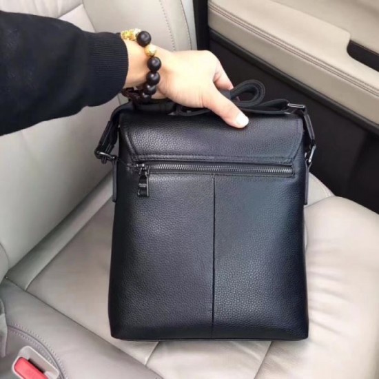 2025FW Shoulder Bag PRADA High-quality shoulder bag with brand logo stand out 2025FW Shoulder Bag PRADA High-quality shoulder bag with brand logo stand out