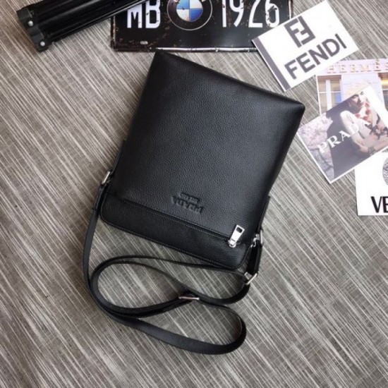 2025FW Shoulder Bag PRADA Latest Trends New Items to Become New 2025FW Shoulder Bag PRADA Latest Trends New Items to Become New