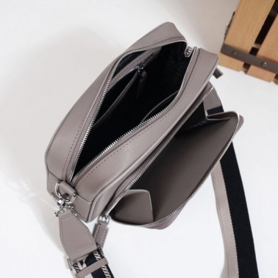 2025FW Shoulder Bag PRADA Simple and versatile, perfect for daily use 2025FW Shoulder Bag PRADA Simple and versatile, perfect for daily use