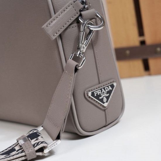 2025FW Shoulder Bag PRADA Simple and versatile, perfect for daily use 2025FW Shoulder Bag PRADA Simple and versatile, perfect for daily use