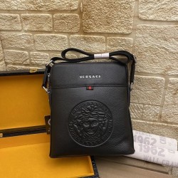 2025FW Shoulder Bag VERSACE Autumn/Winter Essential Classic and Popular Luxury Bag