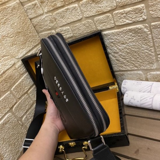 2025FW Shoulder Bag VERSACE Autumn/Winter Essential Classic and Popular Luxury Bag 2025FW Shoulder Bag VERSACE Autumn/Winter Essential Classic and Popular Luxury Bag