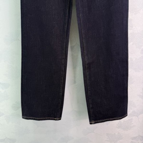 CHANEL Denim Pants 2025 New Autumn/Winter Featured Autumn/Winter Featured Model by Many Users CHANEL Denim Pants 2025 New Autumn/Winter Featured Autumn/Winter Featured Model by Many Users