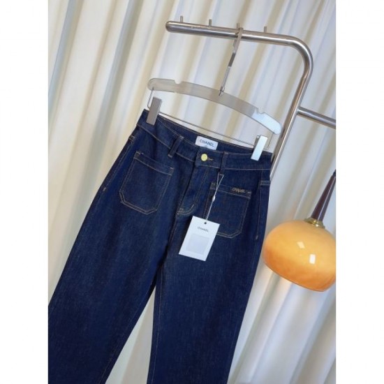 CHANEL Straight Pants New Fall/Winter 2025 A classic product that is explosively popular this season CHANEL Straight Pants New Fall/Winter 2025 A classic product that is explosively popular this season