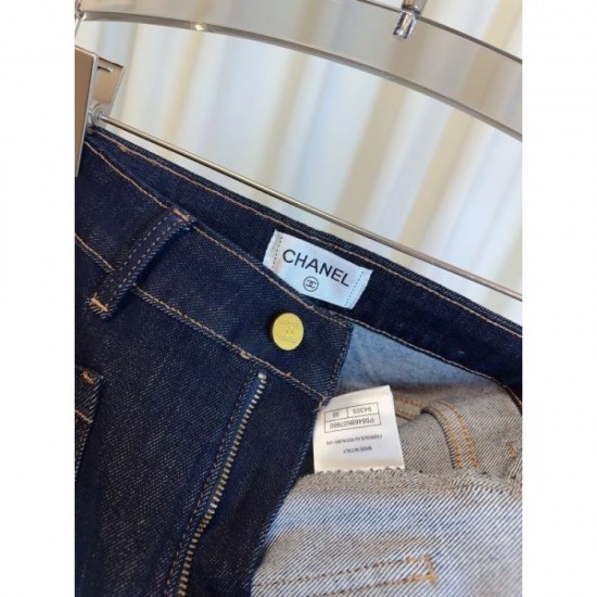 CHANEL Straight Pants New Fall/Winter 2025 A classic product that is explosively popular this season CHANEL Straight Pants New Fall/Winter 2025 A classic product that is explosively popular this season