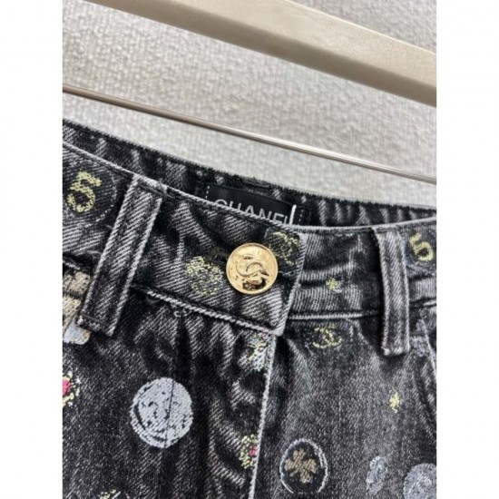 CHANEL Jeans 2025 Autumn/Winter New Item One-off Sale Item for VIP Customers CHANEL Jeans 2025 Autumn/Winter New Item One-off Sale Item for VIP Customers