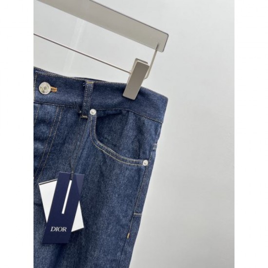 DIOR Dior Jeans 2025 New Autumn/Winter Popular trend items that will continue in Autumn/Winter DIOR Dior Jeans 2025 New Autumn/Winter Popular trend items that will continue in Autumn/Winter
