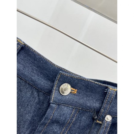 DIOR Dior Jeans 2025 New Autumn/Winter Popular trend items that will continue in Autumn/Winter DIOR Dior Jeans 2025 New Autumn/Winter Popular trend items that will continue in Autumn/Winter