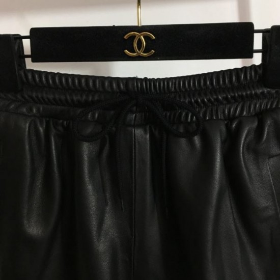 2025SS Shorts GUCCI Gucci Good compatibility and highly recommended 2025SS Shorts GUCCI Gucci Good compatibility and highly recommended