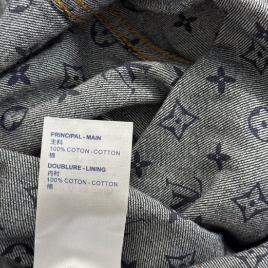 2025FW Jeans LOUIS VUITTON Louis Vuitton Fashionable style with a relaxed feel 2025FW Jeans LOUIS VUITTON Louis Vuitton Fashionable style with a relaxed feel