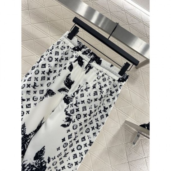 2025FW Straight Pants LOUIS VUITTON Louis Vuitton A classic bestseller every year 2025FW Straight Pants LOUIS VUITTON Louis Vuitton A classic bestseller every year