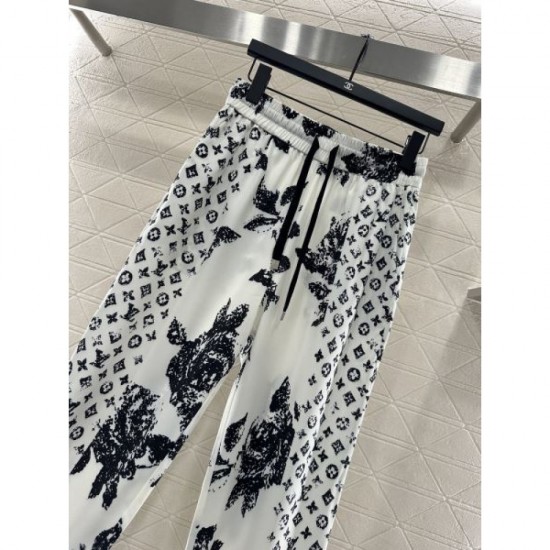 2025FW Straight Pants LOUIS VUITTON Louis Vuitton A classic bestseller every year 2025FW Straight Pants LOUIS VUITTON Louis Vuitton A classic bestseller every year