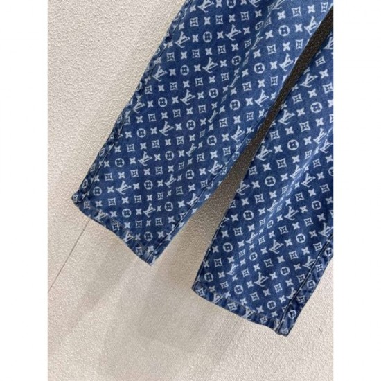 LOUIS VUITTON Jeans 2025 New Autumn/Winter Popular model perfect for autumn outings LOUIS VUITTON Jeans 2025 New Autumn/Winter Popular model perfect for autumn outings