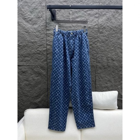 LOUIS VUITTON Jeans 2025 New Autumn/Winter Trends that are sure to be a hit this season LOUIS VUITTON Jeans 2025 New Autumn/Winter Trends that are sure to be a hit this season