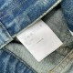 MONCLER Jeans 2025 New Autumn/Winter Trend model that catches the eye with autumn coordination MONCLER Jeans 2025 New Autumn/Winter Trend model that catches the eye with autumn coordination