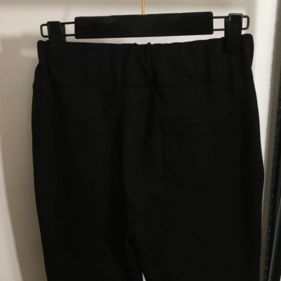 2025SS Leggings Pants VALENTINO Valentino Full of trendy feel 2025SS Leggings Pants VALENTINO Valentino Full of trendy feel