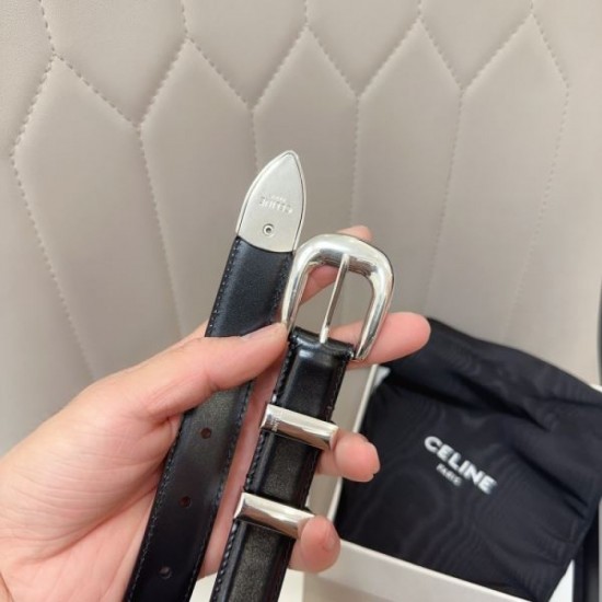 2025FW Stylish Belt CELINE Celine A neat look and a new item 2025FW Stylish Belt CELINE Celine A neat look and a new item