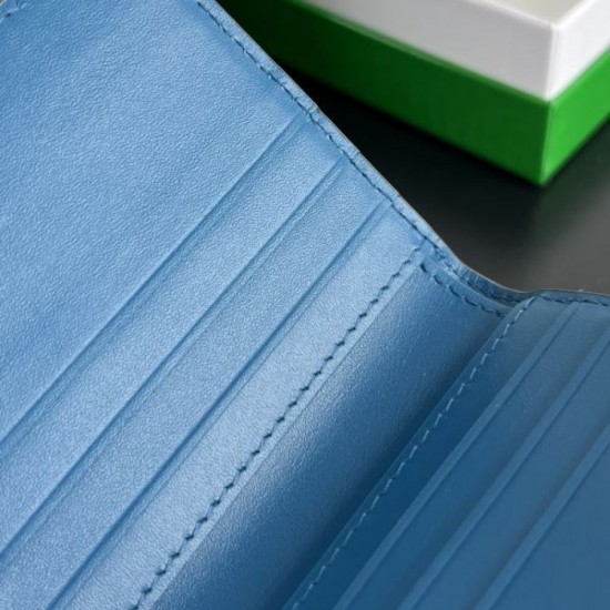 2025SS Also great as a gift! BOTTEGA VENETA Bi-fold Wallet 2025SS Also great as a gift! BOTTEGA VENETA Bi-fold Wallet