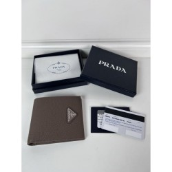 2025SS Gift for your loved one PRADA Bifold Wallet