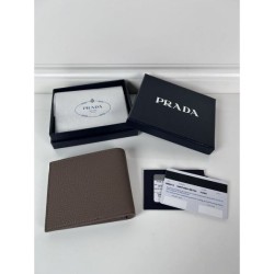 2025SS Gift for your loved one PRADA Bifold Wallet