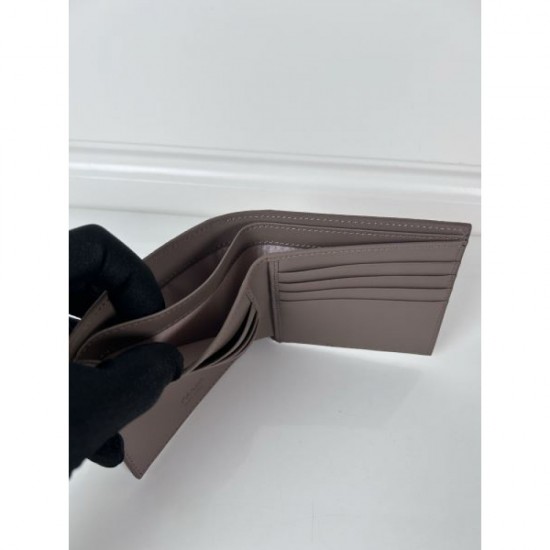 2025SS Gift for your loved one PRADA Bifold Wallet 2025SS Gift for your loved one PRADA Bifold Wallet