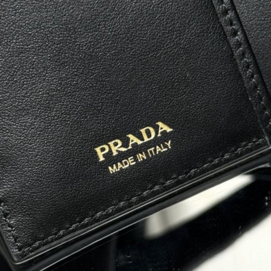 2025SS Popular Spring/Summer Collection PRADA Prada Long Wallet 2025SS Popular Spring/Summer Collection PRADA Prada Long Wallet
