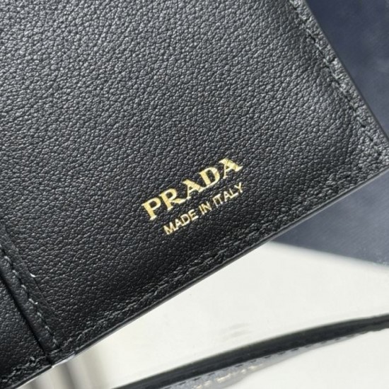 2025SS New casual outfit PRADA Prada long wallet 2025SS New casual outfit PRADA Prada long wallet